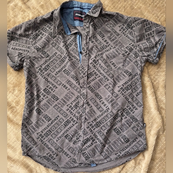 Aeropostale Gray Graphic Men's Shirt - Picture 1 of 9